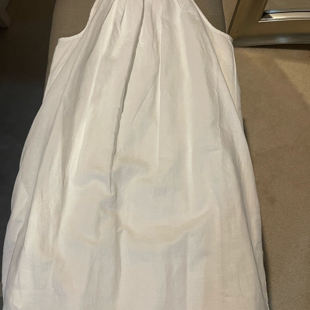 Gap linen dress with tie neck. Size 12